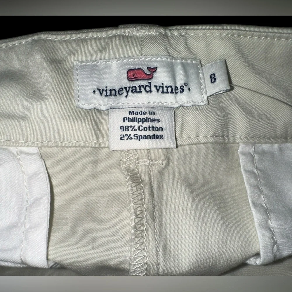 NWT Vineyard Vines Women's Beige Shorts Sz 8 - Picture 3 of 5